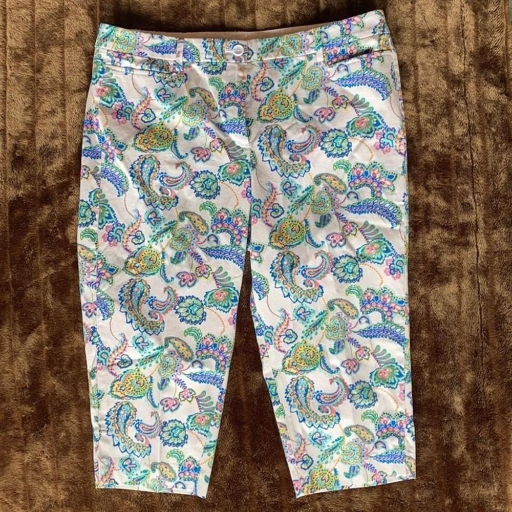 TALBOTS 14P Perfect Skimmer Classic Capri Length Pants Aqua Blue & Pink Paisley